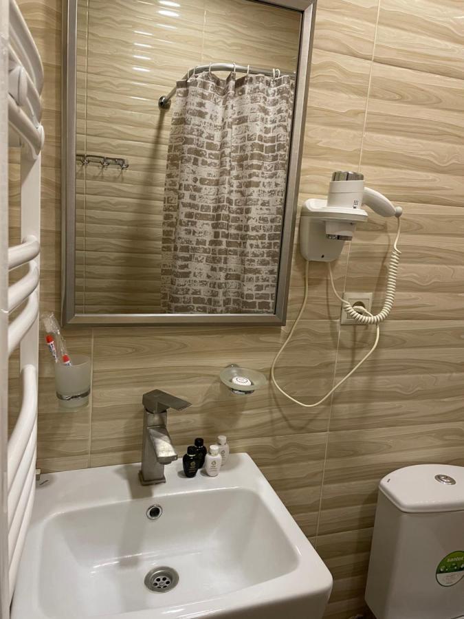 Glendale Boutique Hotel Yerevan Bagian luar foto